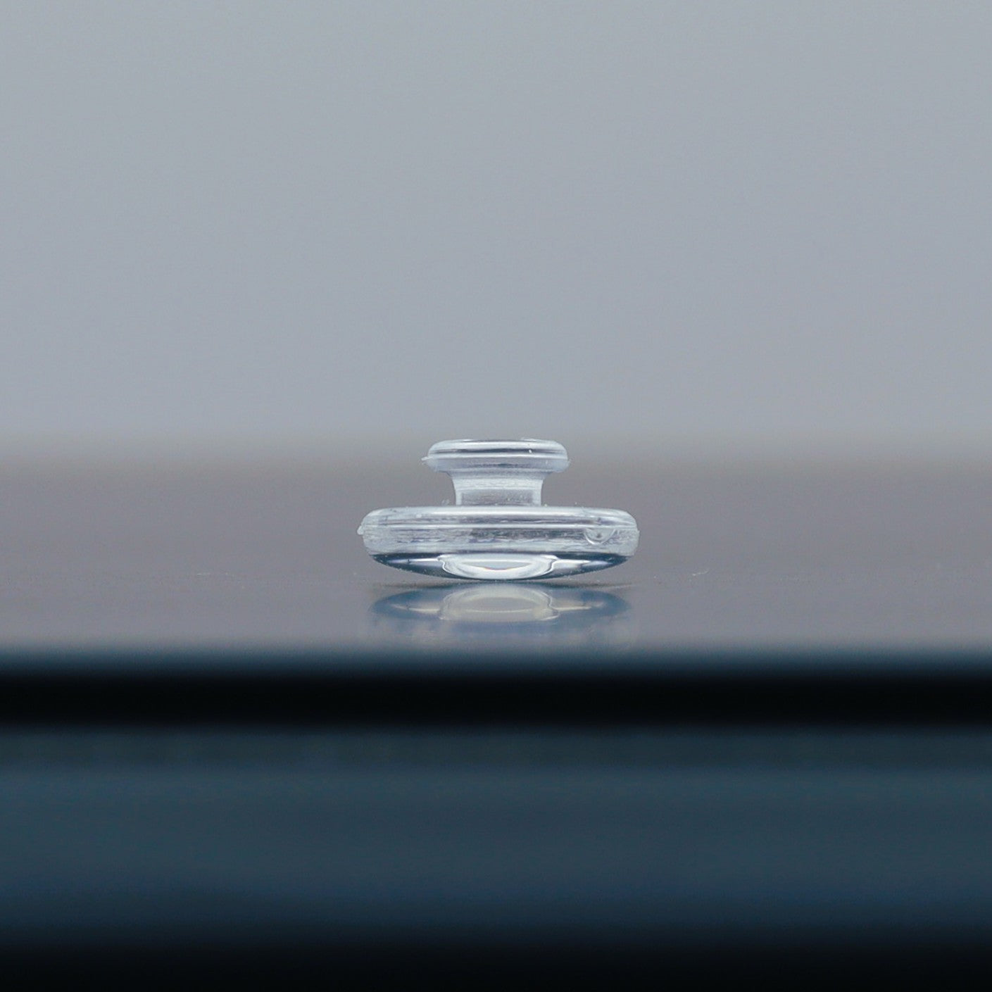 NP-8017 9 mm EverClear Siliconen monopad rond Air Titanium